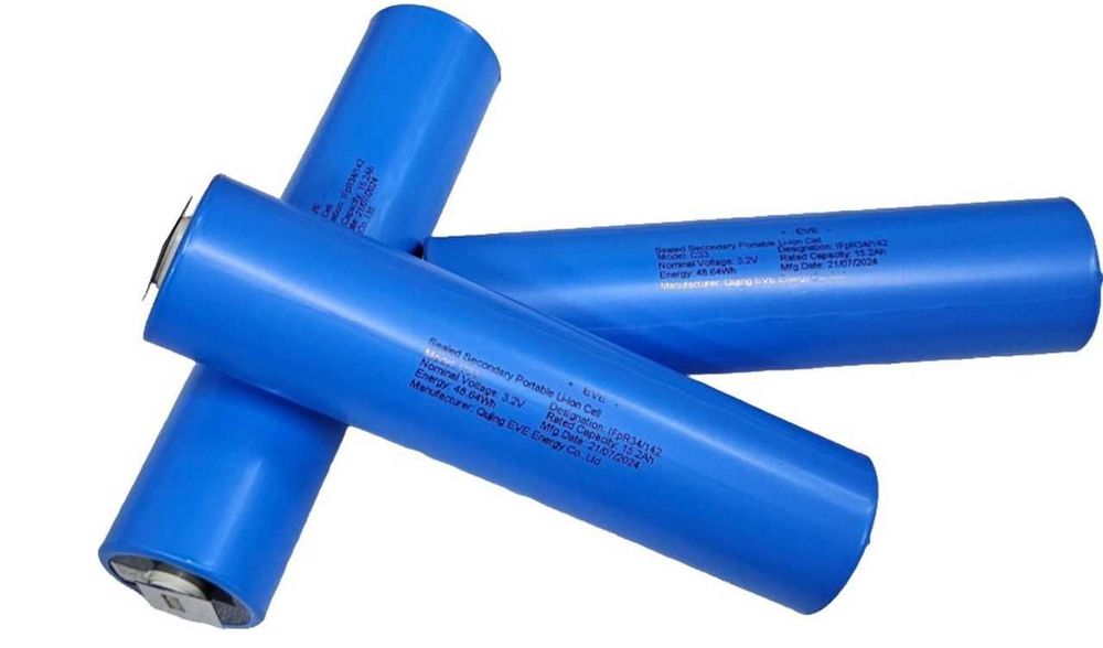 Акумулятор 33140 3.2В 15Ah LiFePo4 EVE C33 V2 LFP з пластиною 0,3мм V2