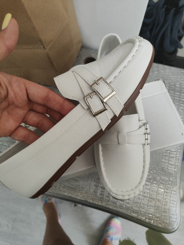 Sapato mocassim Branco