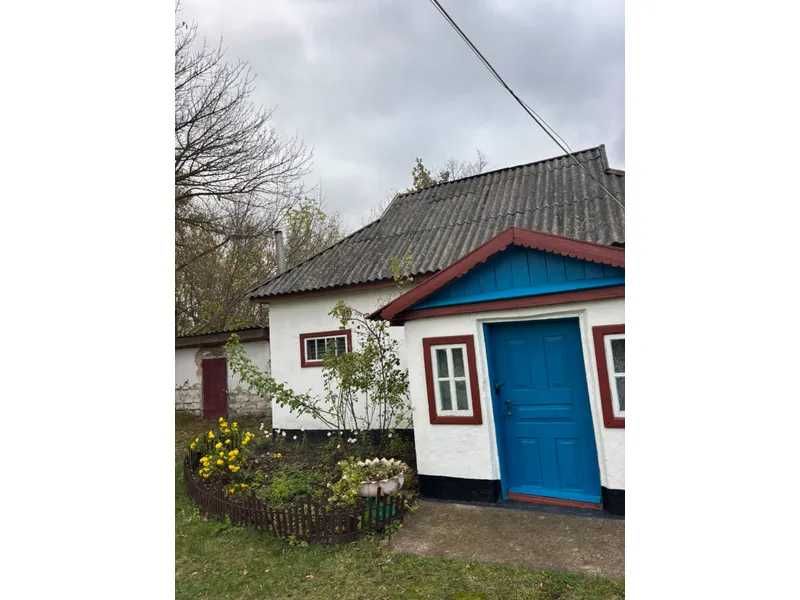 ПРОДАЖ -Група інвентарних об’єктів будинку ветеранів, площею 247,4 м2