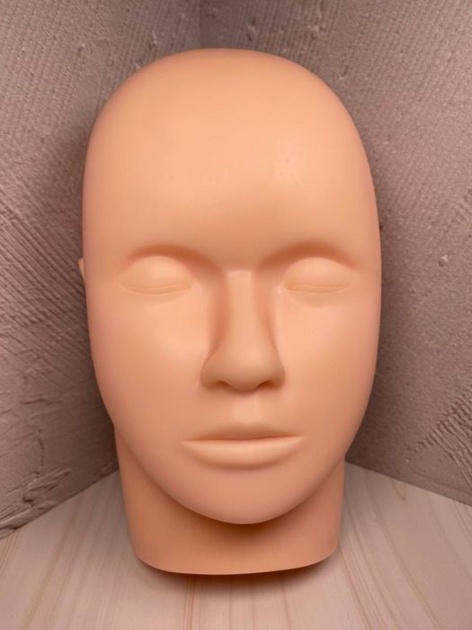 Голова-Манекен для татуажу брів та губ