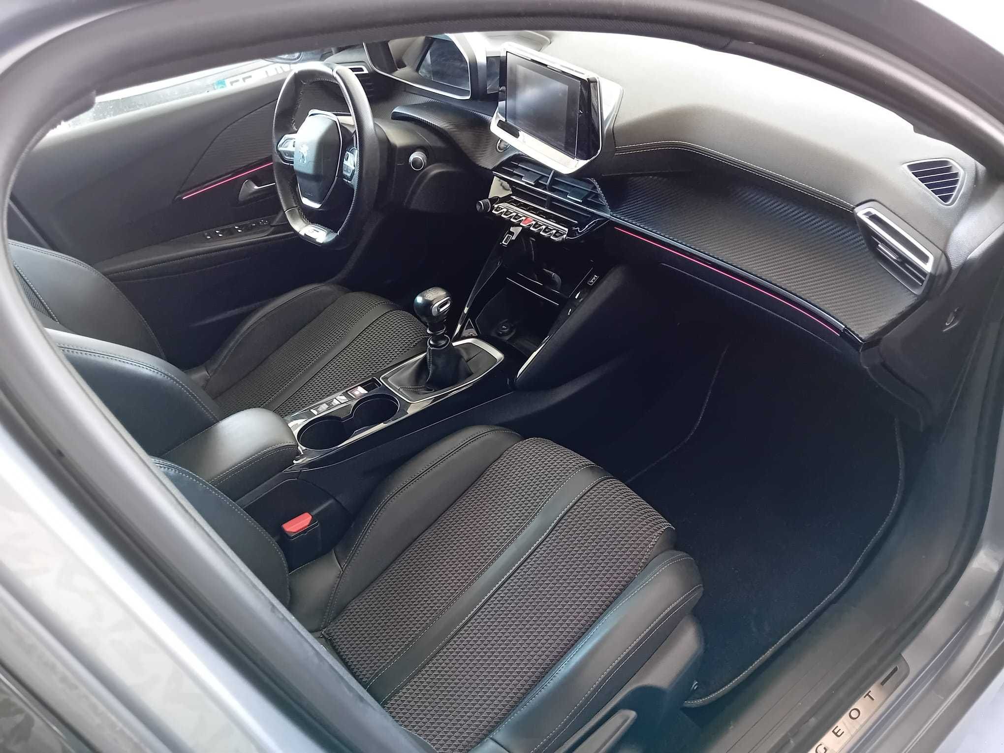 Peugeot 208 1.2 Puretch GT Line