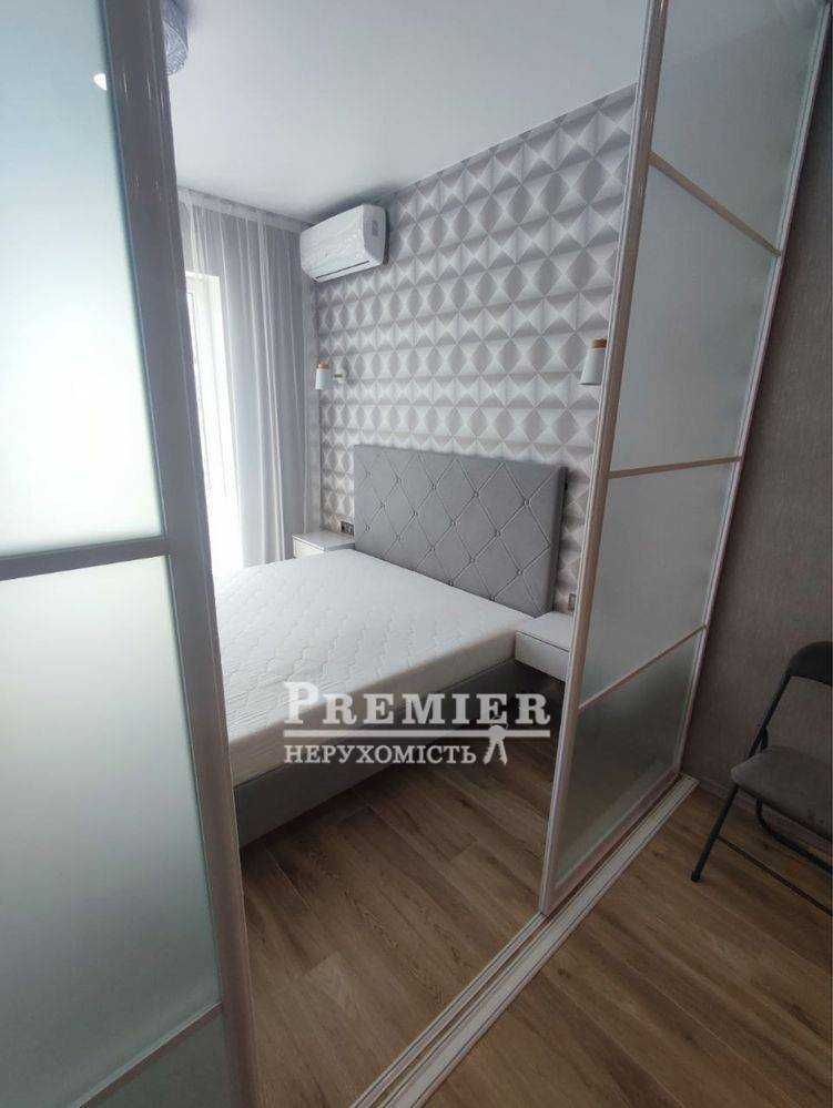 1-кімнатна квартира з якісним ремонтом, Меблі. техніка залишаються