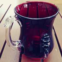Kufel szklany czerwony