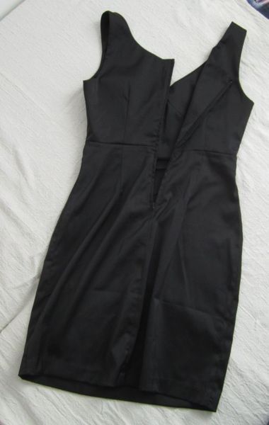 Nowa sukienka Orsay - rozmiar M - mała czarna