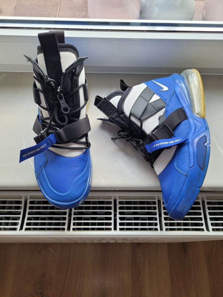 Nike Air Force 270 Utility rozmiar 44