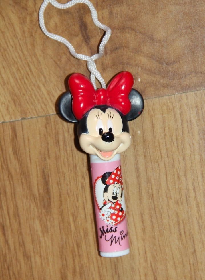 myszka minni mickey mouse szminka błyszczyk pomadka