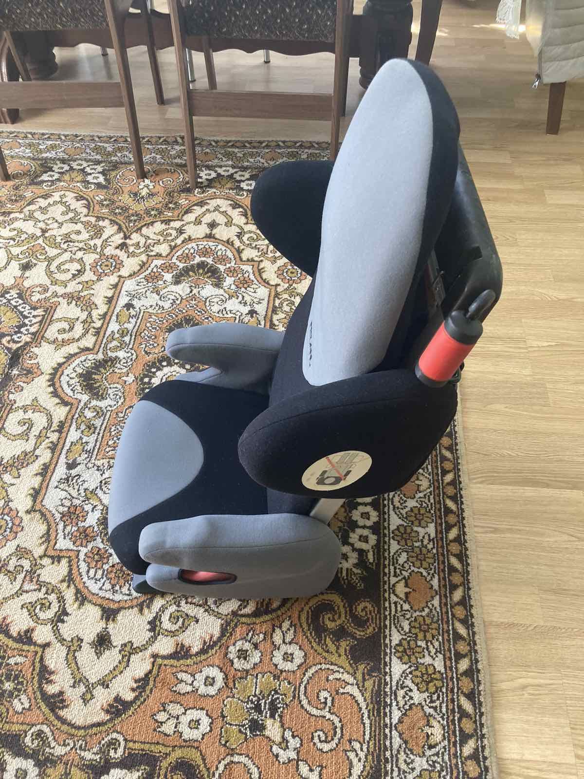 Дитяче автокрісло Recaro