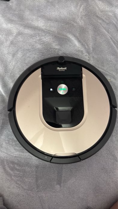 Продам робот пилосос IRobot