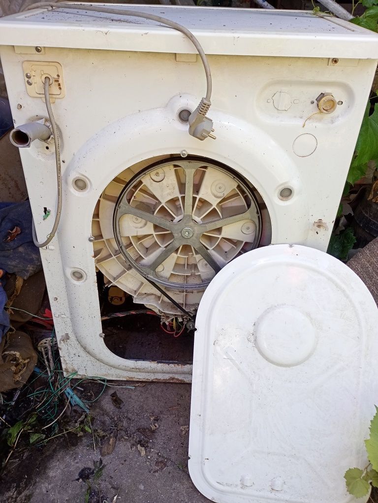 Стиральная машина Beko 51031 wb на з/ч