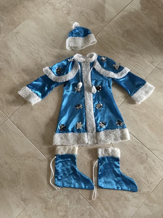 Костюм новорічний снігурочки