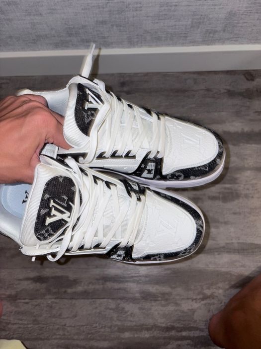 Sapatos Louis Vuitton