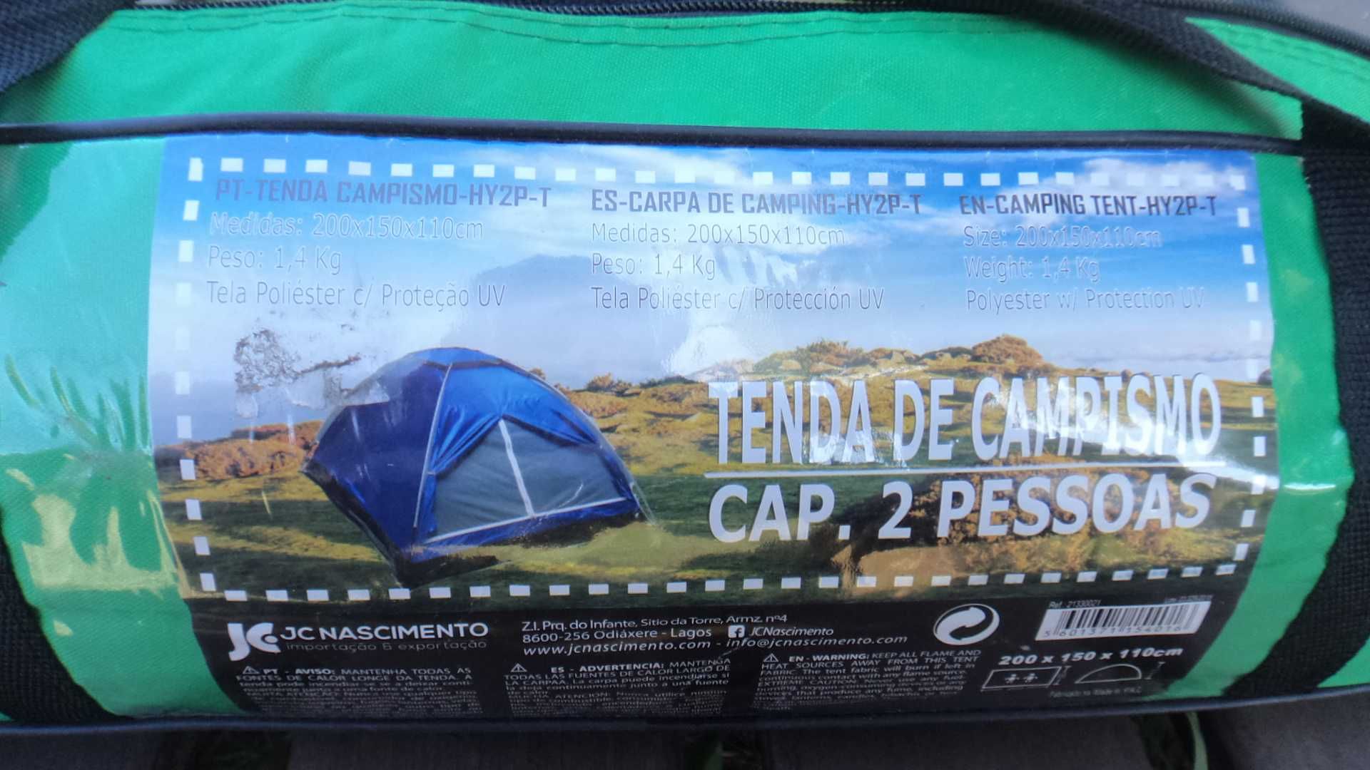 Tenda Pequena e muito leve  2 pessoas