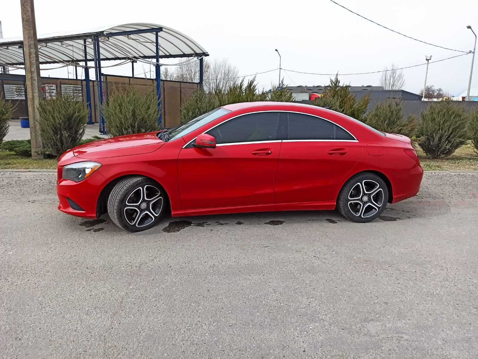 Mercedes Benz CLA 250