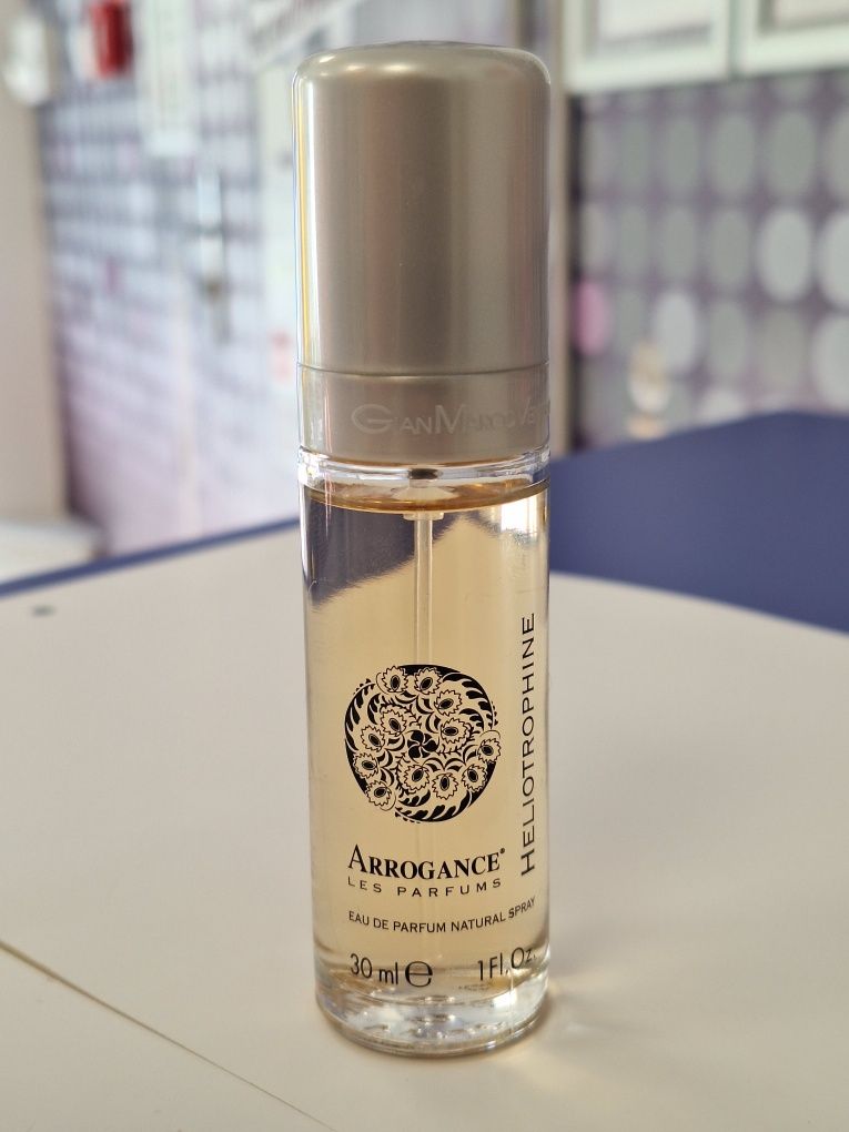 Perfumy damskie Arrogance Les Parfums 30ml.
