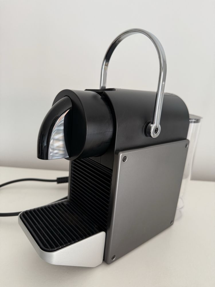 Vendo Máquina de Café Nespresso