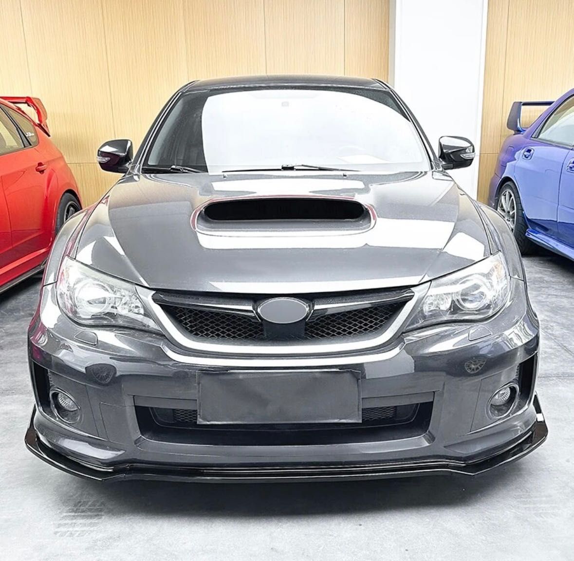 Передняя губа сплитер Subaru WRX STI накладка на передний бампер юбка