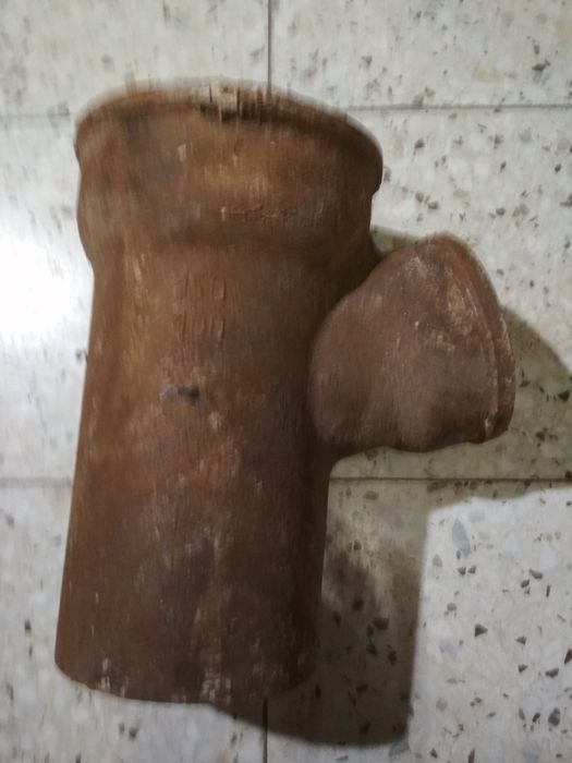 Trojak żeliwny kielichowy