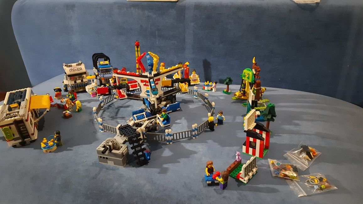 Лего ярмарка LEGO Fairground Mixer 10244 + 31052 + 40529 + 60234