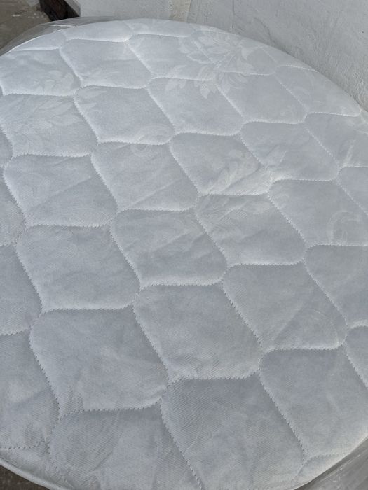 Круглий матрац Ingvart