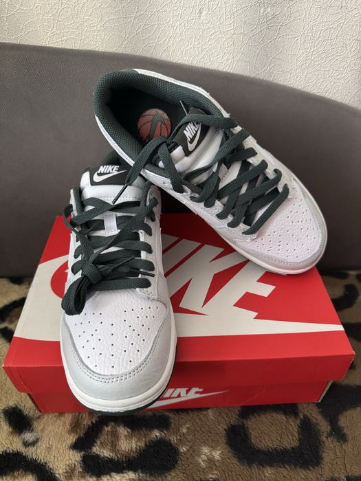 Nike Done Low Se 38p
