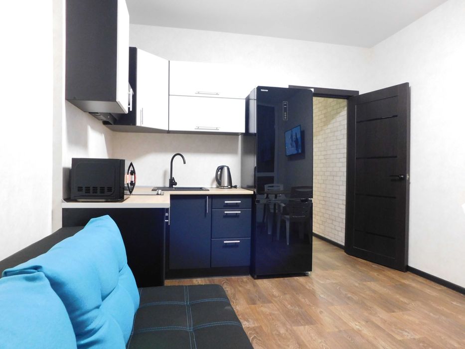 м. Лівобережна, ЖК Каховська, Євродвушка 45м, Власник.