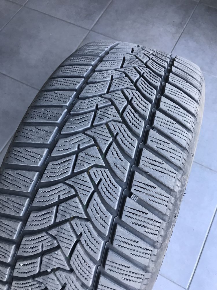 Dunlop Winter Sport 5,  225/45 r17, Німеччина 17 рік, 6-6.5 мм.