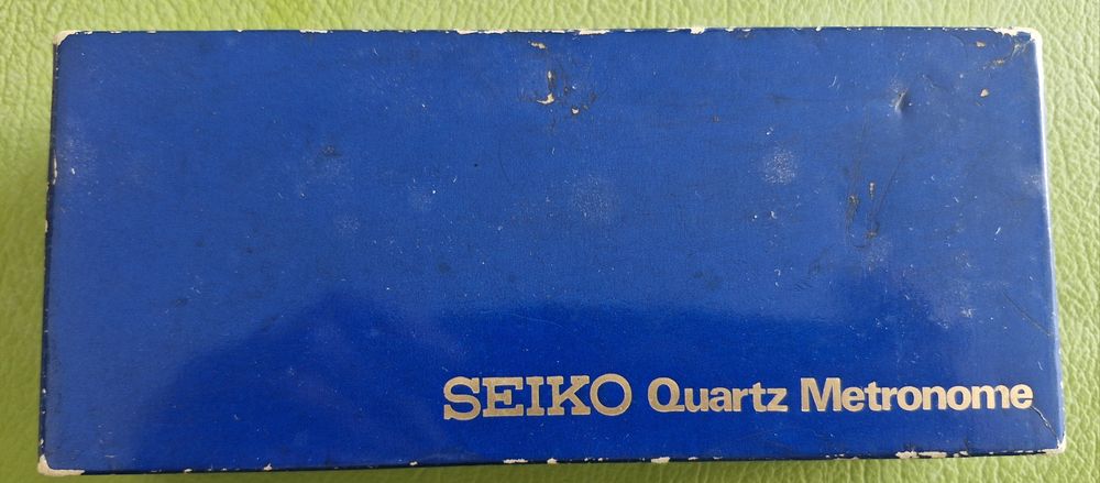 Metrónomo de Quartzo Seiko SQM-359