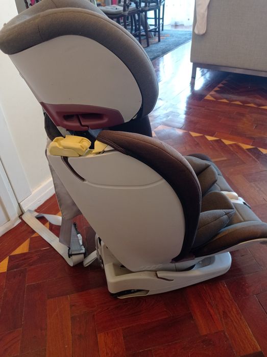Cadeira de bebê com isofix sem Arnesto