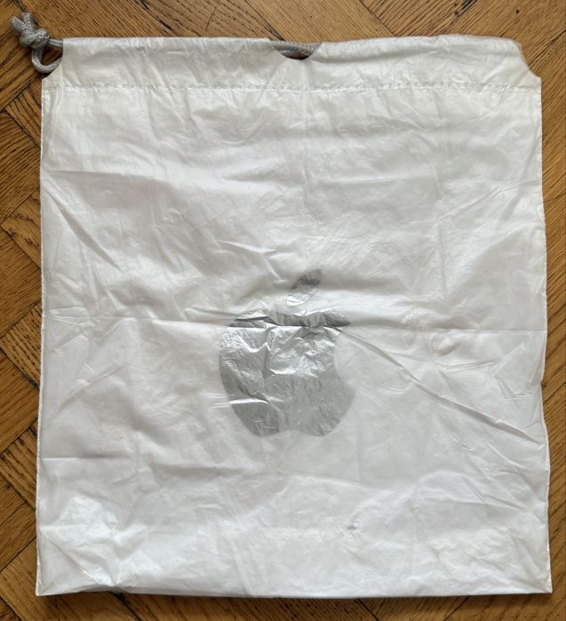 Пакет / кулек / сумка Apple