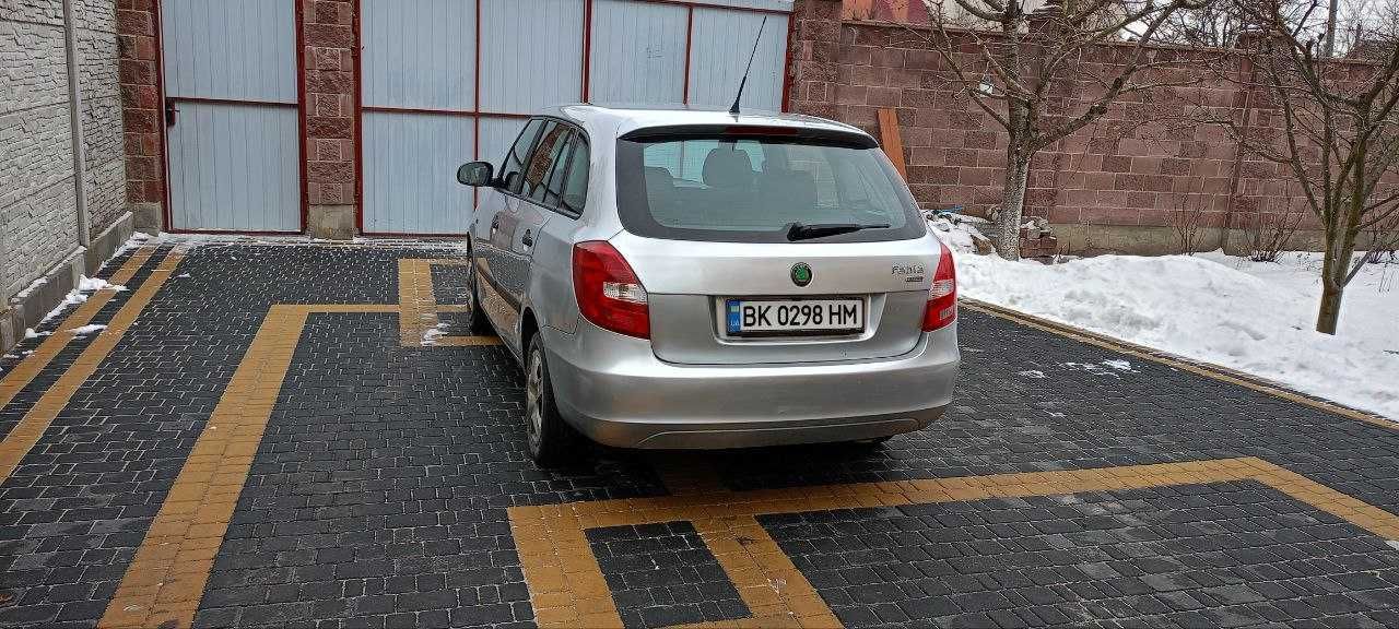 Продам Skoda Fabia 2009