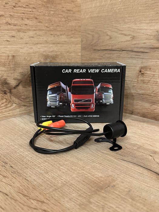 Камера в авто универсальная бабочка