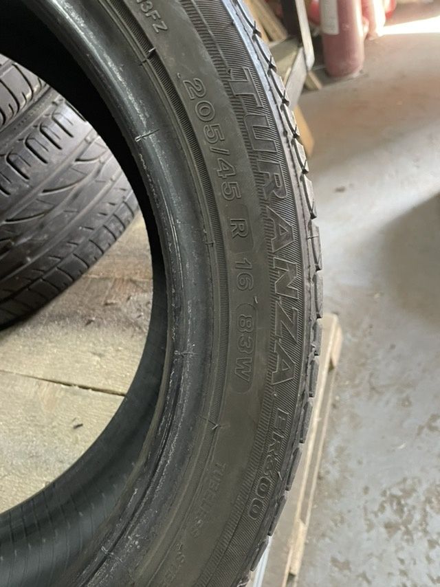 205/45 R16 Bridgestone комплект літо