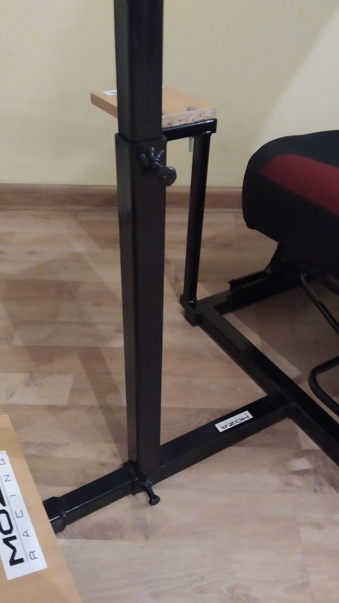 Stelaż pod kierownicę, simracing, Logitech, thrustmaster
