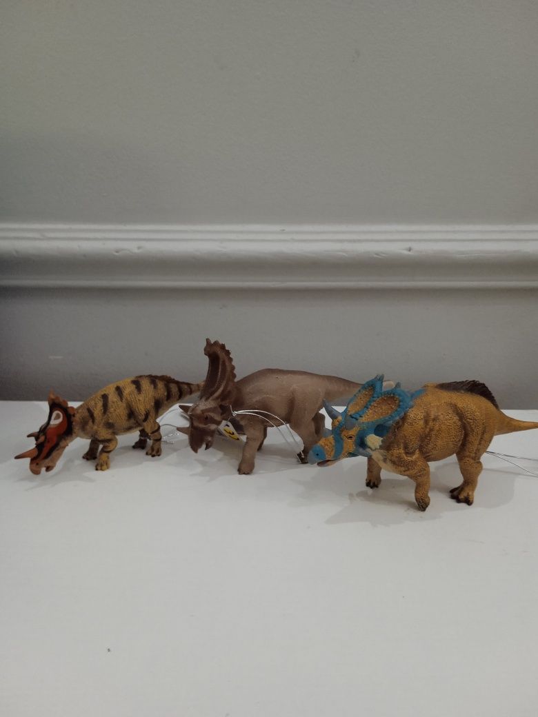 Figurki dinozaury Collecta