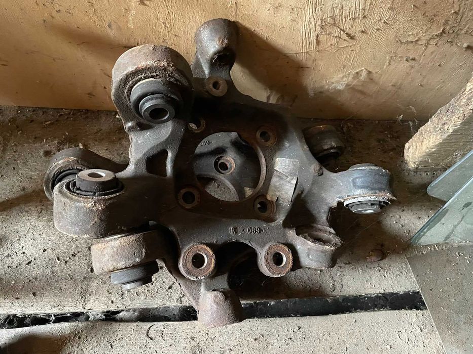 ричаг цапфа ступиця BMW X3 F25