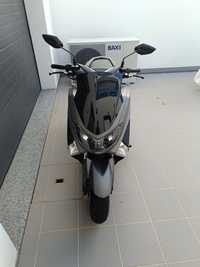 Moto Yamaha nmax 125