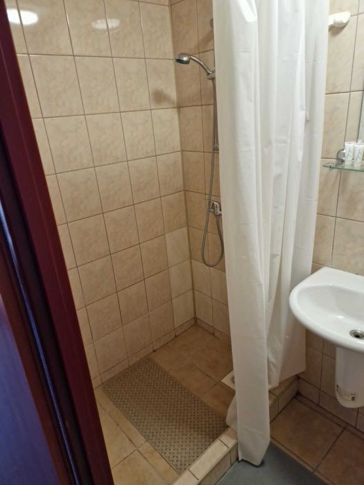 Noclegi tanio nocleg pokój z łazienką Mostowa 13 Kędzierzyn-Koźle Azot