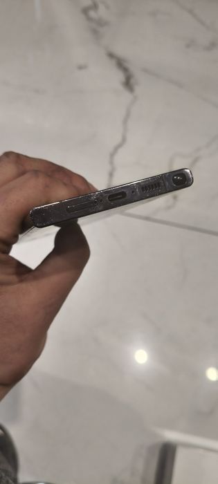 Продам Samsung Galaxy s23 ultra