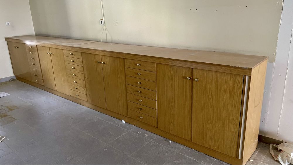 Bancada / movel de trabalho com 4,8m