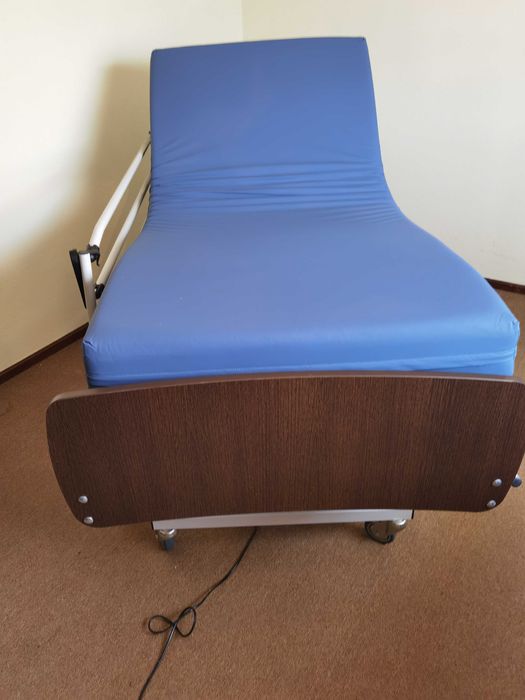 Cama articulada nova