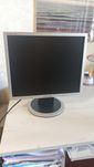 Монітор Samsung syncMaster 940 nw