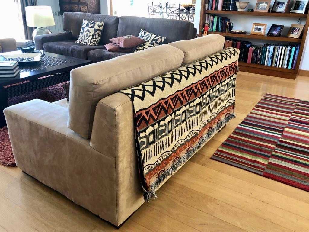 Sofa feito a mao precisa de um novo lar!!!