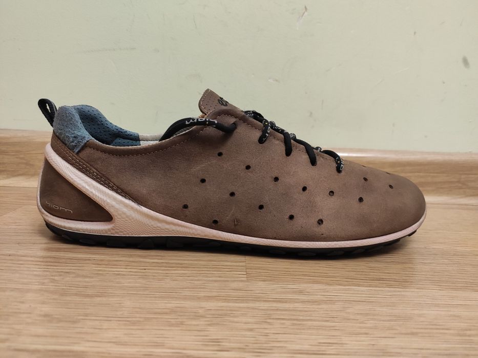 Оригінальні кросівки ECCO Biom. Розмір 41 / 27 см.