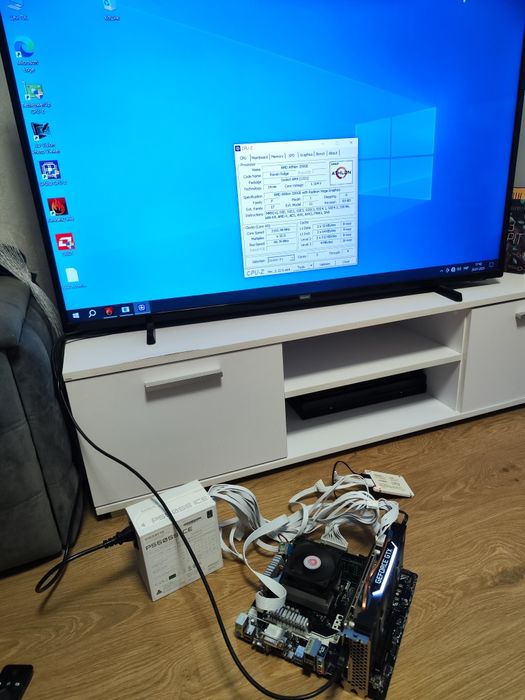 Материнська плата ASRock b350m pro4 + 16gb ddr4 am4