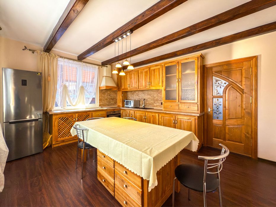 Відпочинок в Карпатах оренда Вілли