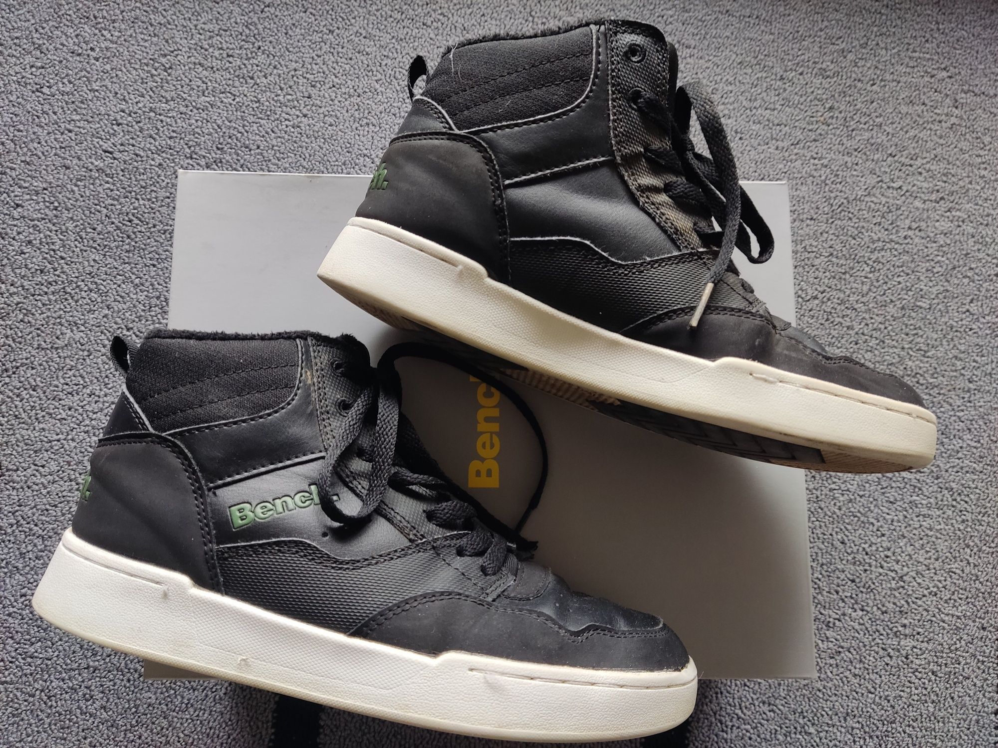 Buty zimowe sneakersy Bench r.37