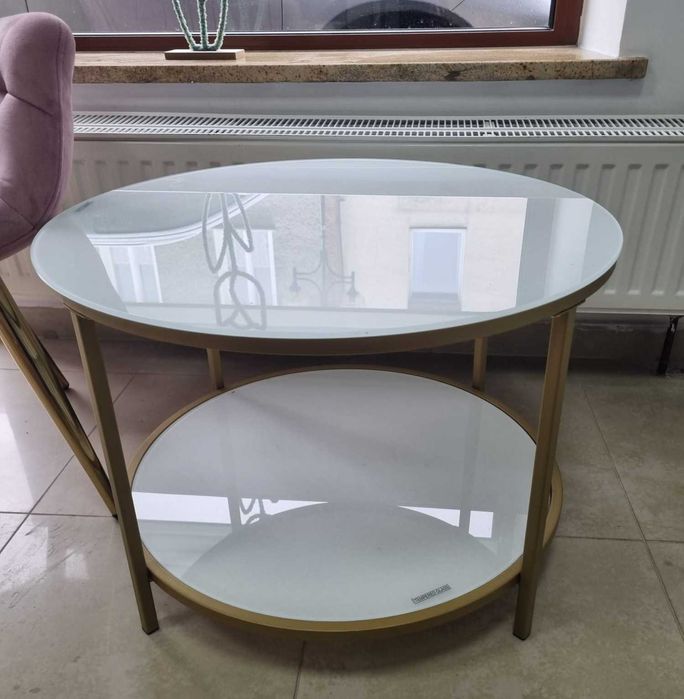 Zestaw fotele tapicerowane ze stolikiem