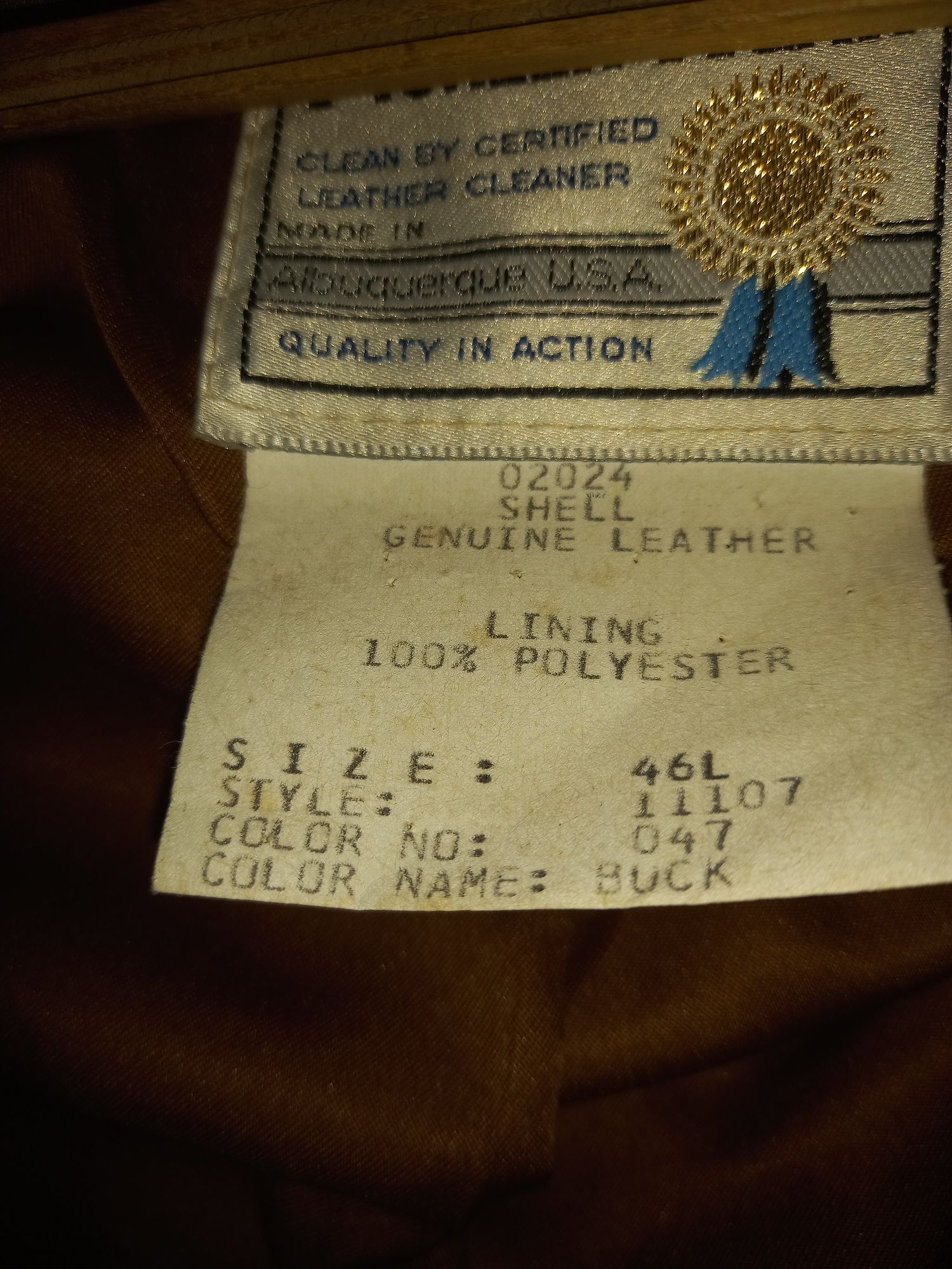 Продам куртку Pioneer Wear 46 розмер