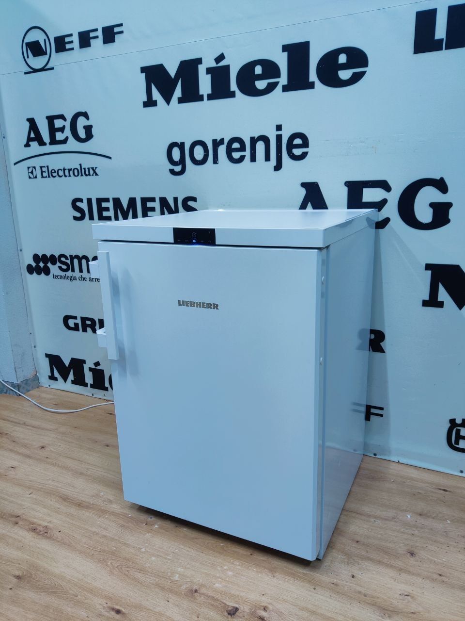 Компактна морозильна камера Liebherr™ Fci 1624. Wi-Fi . 2024 рік.