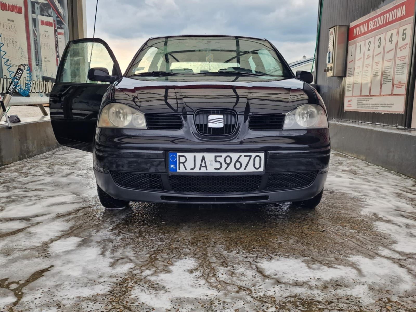 Sprzedam seat Arosa 1.0